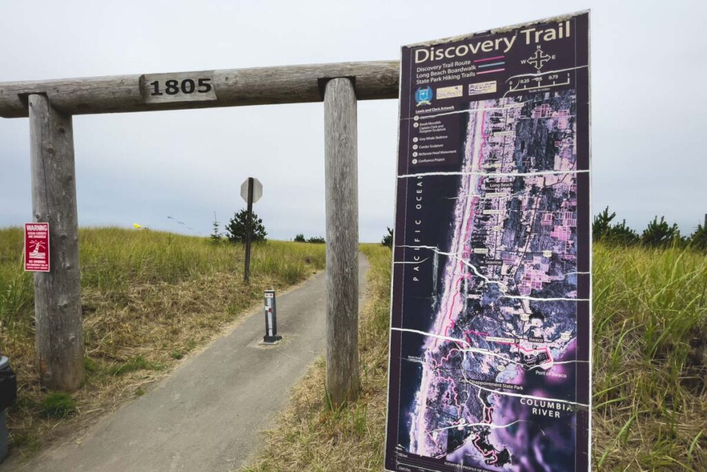 Sign and entry to the North Head Discovery Trail