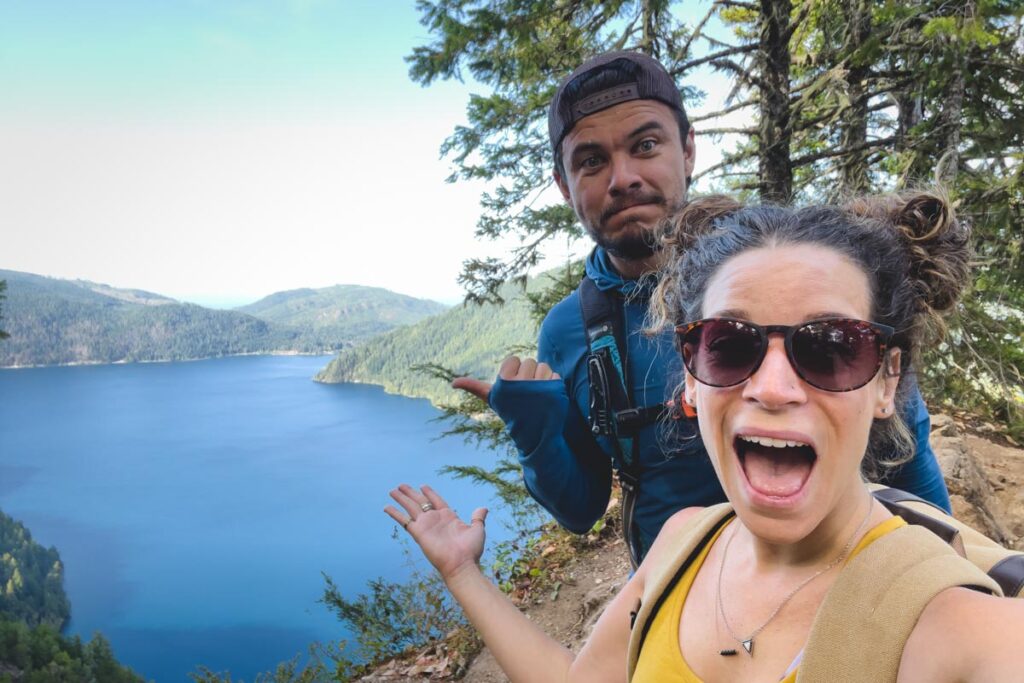 Hikers at Lake Crescent on the Mount Storm King Trail