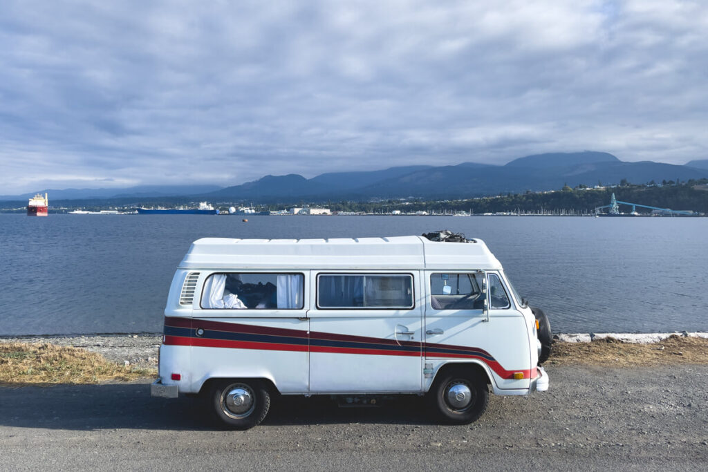 RV parked at water in Port Angeles where to stay near Olympic National Park