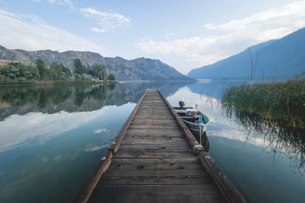 Visiting the Altra Lake State Park jetty is a fun thing to do in Lake Chelan.