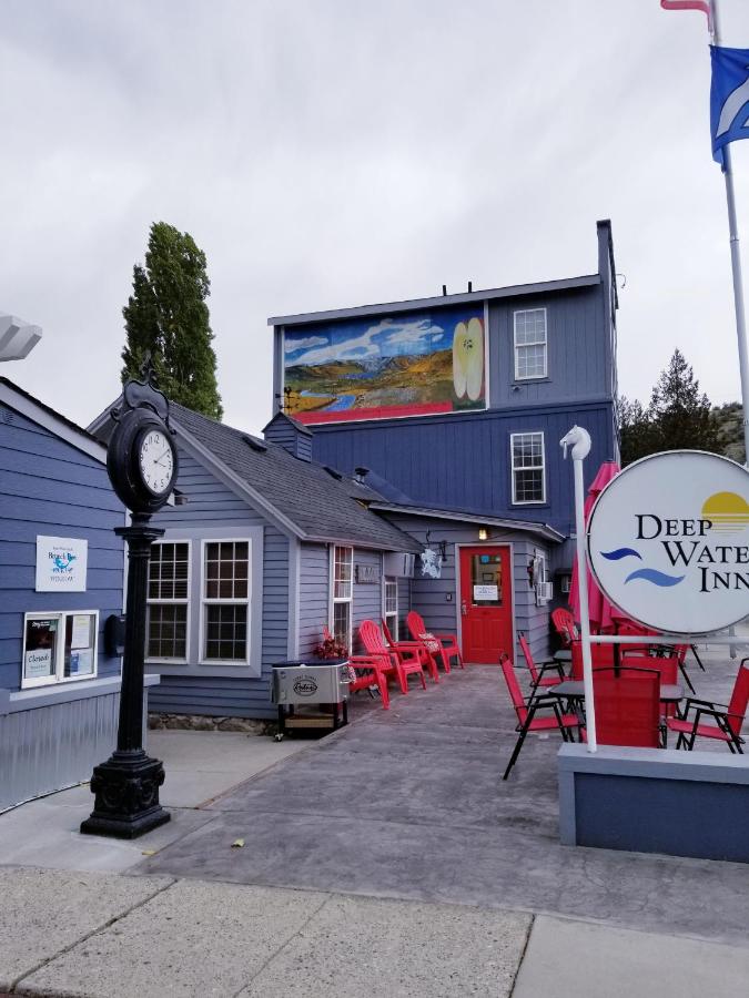 Deep Water Inn is a great place to stay in Lake Chelan. 