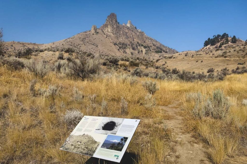 Saddle Rock trail Wanatchee in Washington