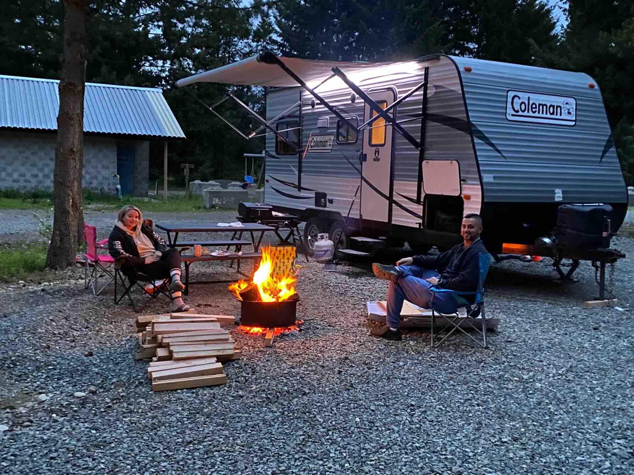 Two people with fire at RV in Easton, WA